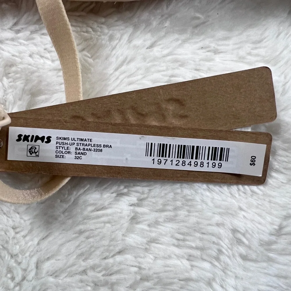 Skims Ultimate Push-Up Strapless Bra Sand Beige Multi-Way 32C BA-BAN-3208 NEW - Picture 8 of 11